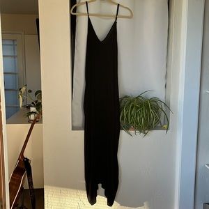 Black V-Neck Maxi Dress